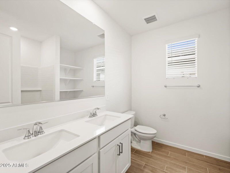 Bath 2 with Double Sinks