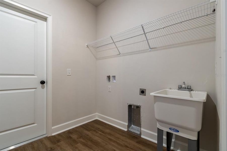 Image 21 of a home in .