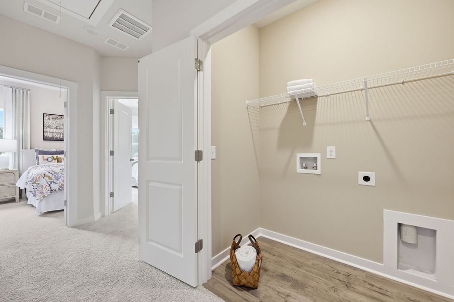 Spacious, unfurnished interior of a new home in Rhetts Cove, Johns Island (Image 16). Spacious, unfurnished interior of a new home in Rhetts Cove, Johns Island (Image 16).