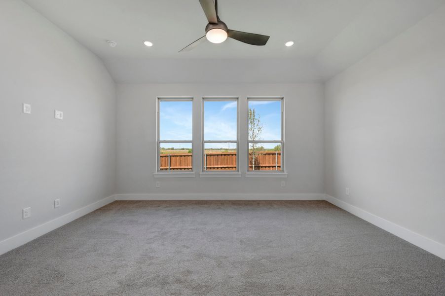 Spacious, unfurnished interior of a new home in LaPrelle, Fort Worth (Image 21).