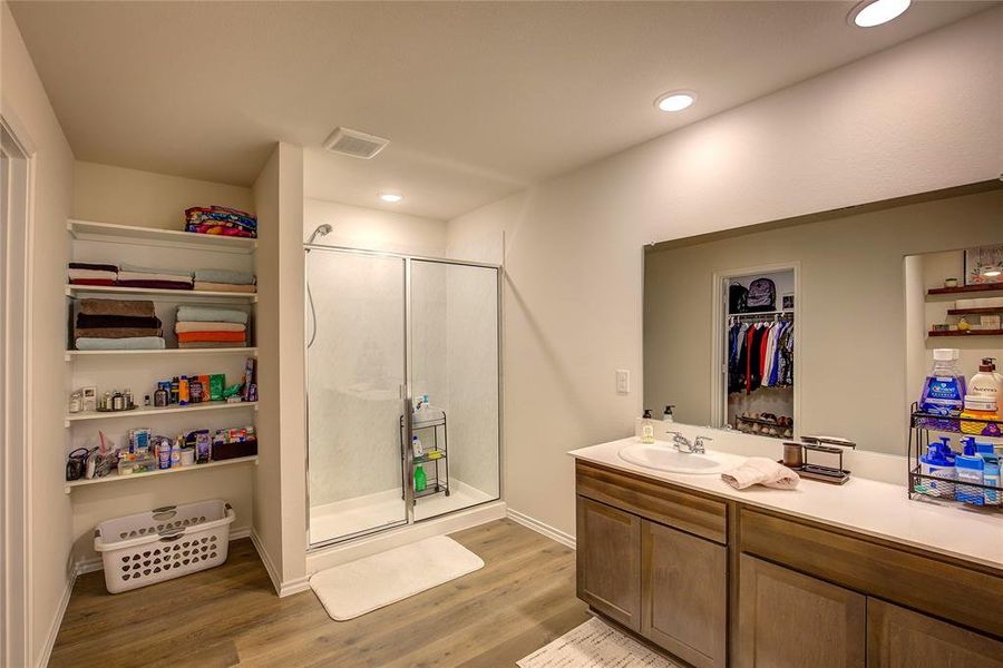 Furnished interior view inside a new home in , Crandall (Image 20). Furnished interior view inside a new home in , Crandall (Image 20).