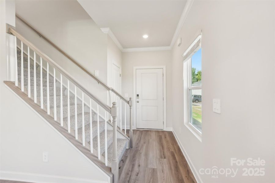 Spacious, unfurnished interior of a new home in Walnut Reserve, Conover (Image 12).