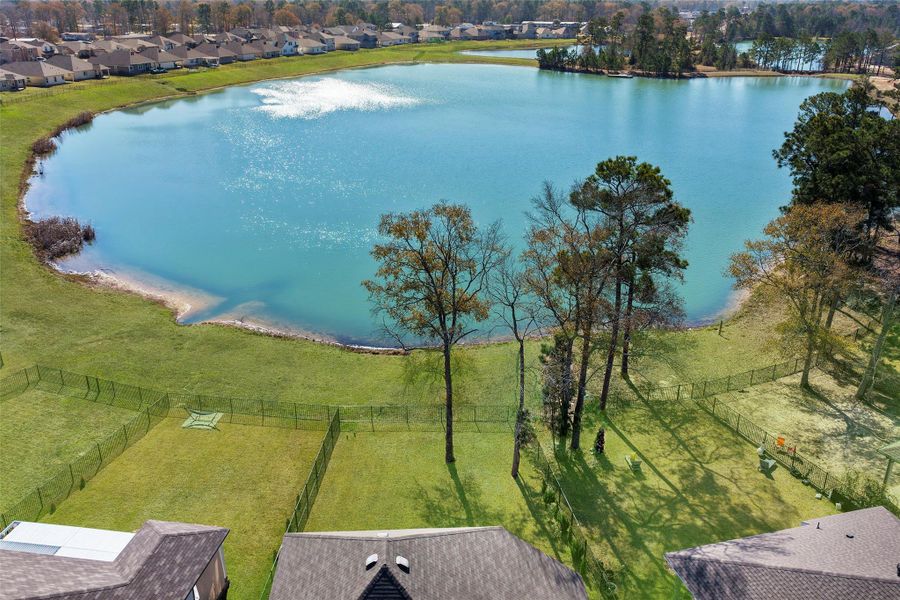 Community amenities in Lakes at Crockett Martin, Conroe (Image 41). Community amenities in Lakes at Crockett Martin, Conroe (Image 41).