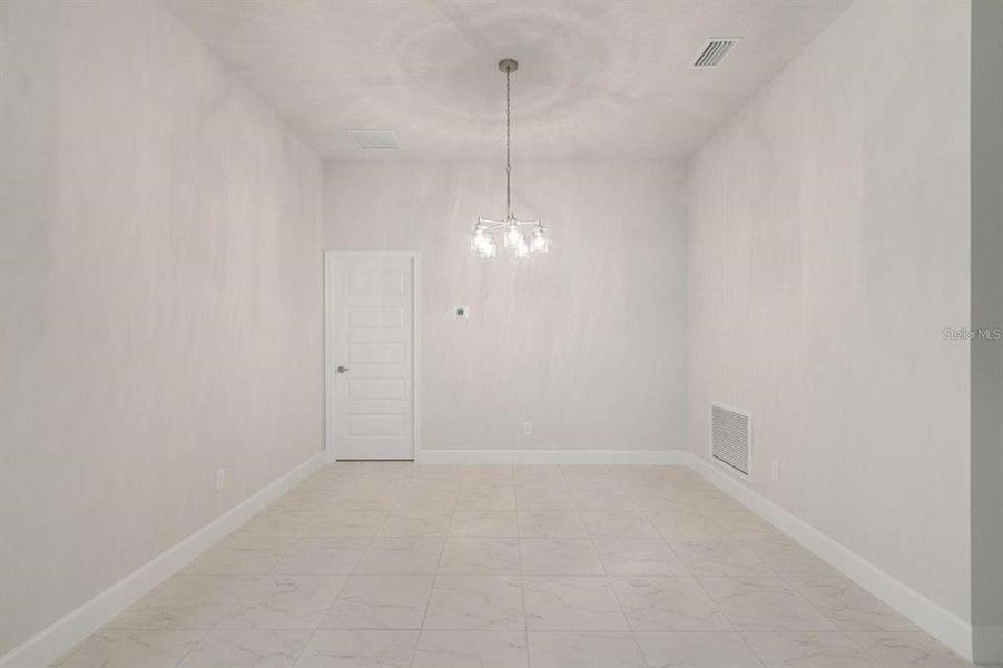 Spacious, unfurnished interior of a new home in Ocala Crossings South, Ocala (Image 12).