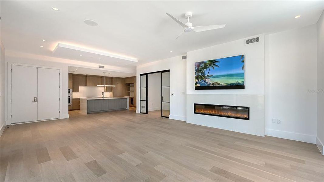 Spacious, unfurnished interior of a new home in , Sarasota (Image 16). Spacious, unfurnished interior of a new home in , Sarasota (Image 16).