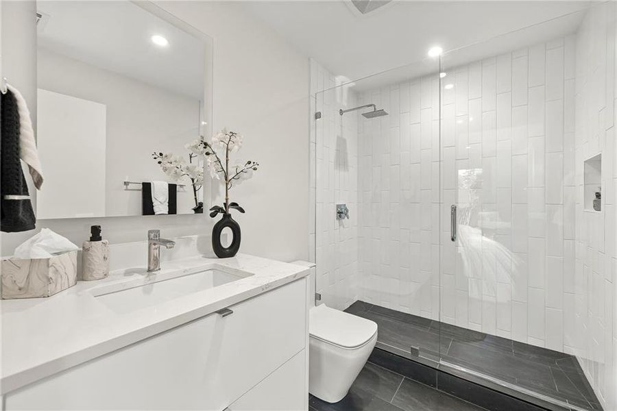 Furnished interior view inside a new home in , Atlanta (Image 38).