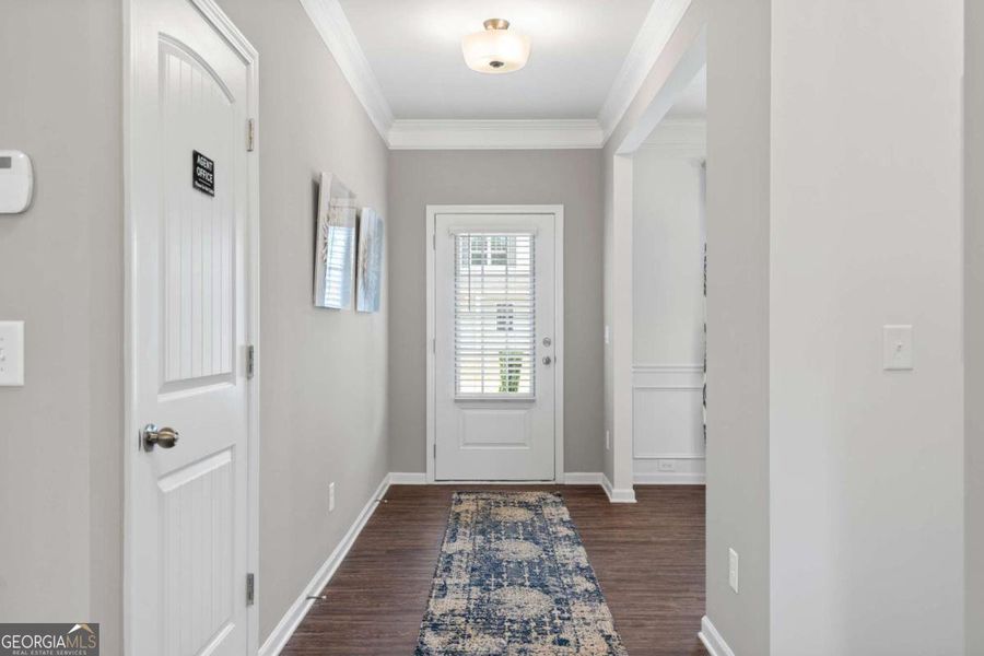 Spacious, unfurnished interior of a new home in Avalon, Perry (Image 17).