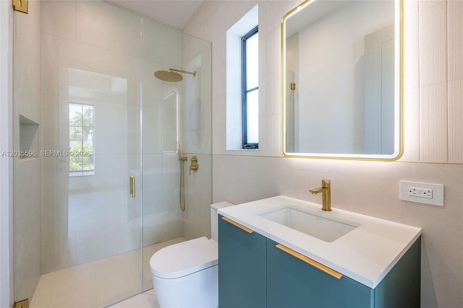 Fourth bedroom / office has it's own bathroom o n the first floor Fourth bedroom / office has it's own bathroom o n the first floor