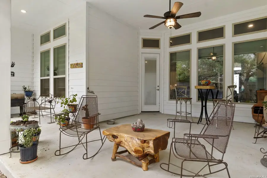 Exterior details and patio area of a home in Elkhorn Ridge, Boerne (Image 3).