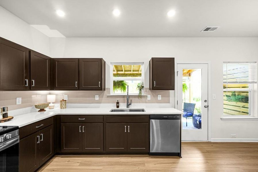Furnished interior view inside a new home in , Cartersville (Image 20).