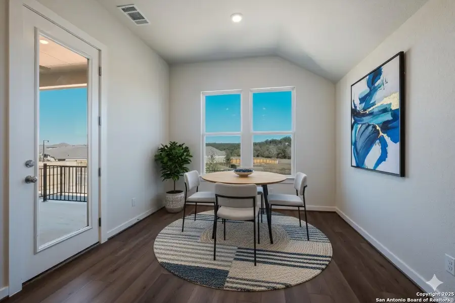 Furnished interior view inside a new home in Meyer Ranch, New Braunfels (Image 7).