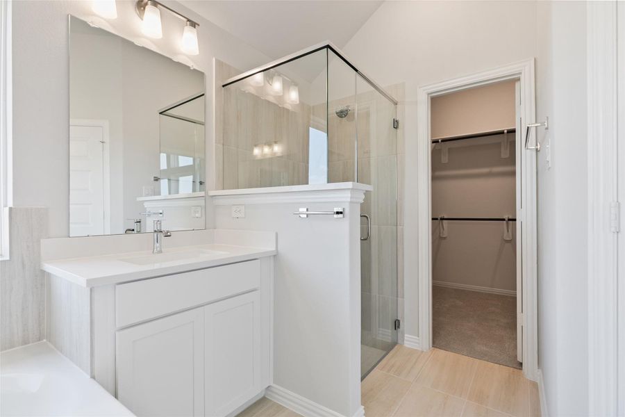 Furnished interior view inside a new home in Westland Ranch, League City (Image 5). Furnished interior view inside a new home in Westland Ranch, League City (Image 5).