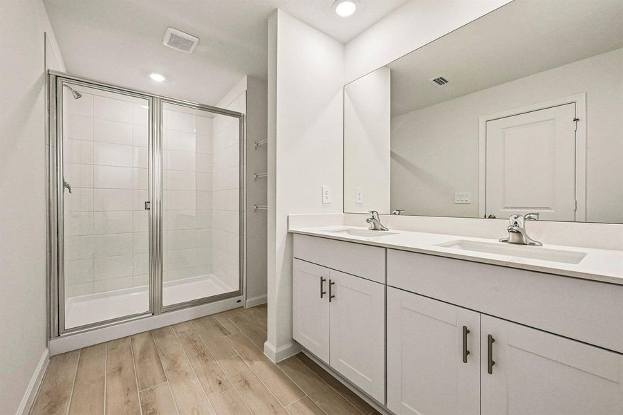 -643 Salisbury Cir (28) -643 Salisbury Cir (28)