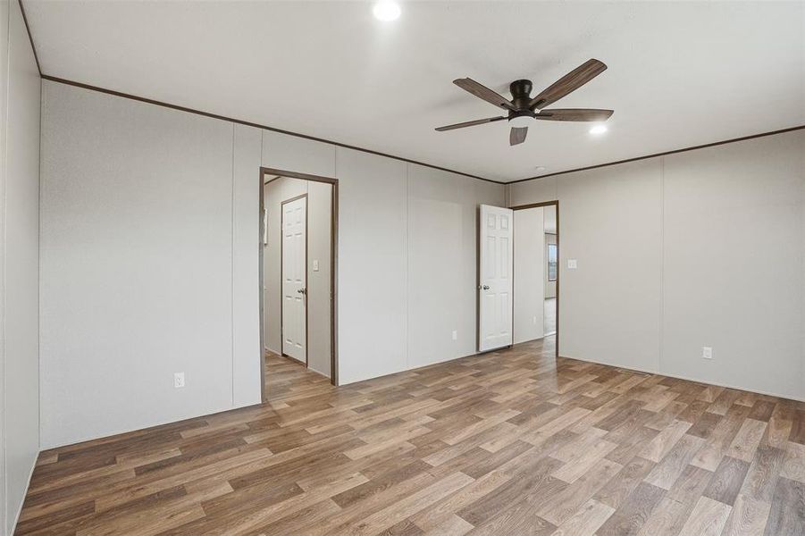 Spacious, unfurnished interior of a new home in , Godley (Image 15).