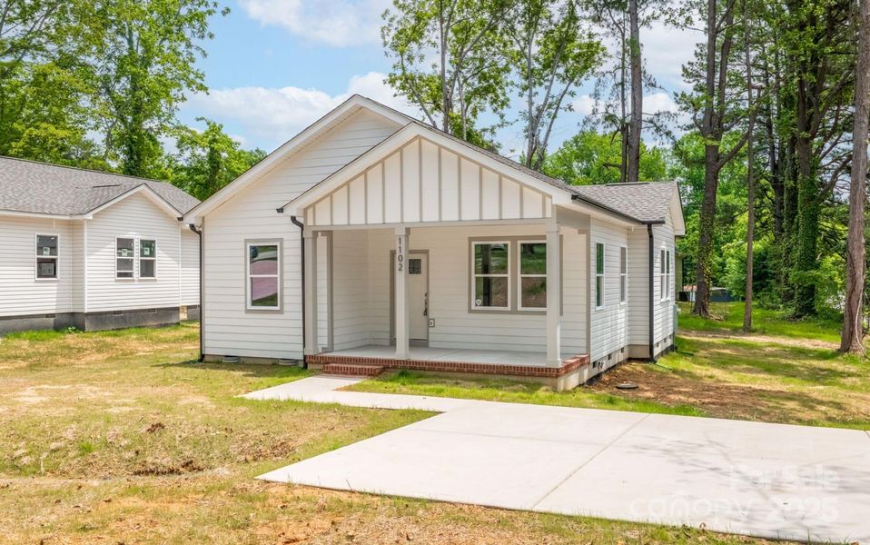 Front exterior of a new home in , Salisbury, NC, highlighting curb appeal (Image 26). Front exterior of a new home in , Salisbury, NC, highlighting curb appeal (Image 26).