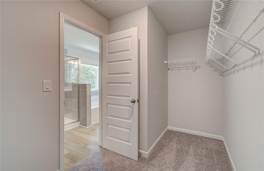 Spacious, unfurnished interior of a new home in Crofton Place Enclave, Snellville (Image 23). Spacious, unfurnished interior of a new home in Crofton Place Enclave, Snellville (Image 23).