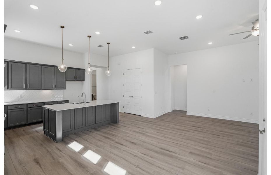 Image 15 representing the Chilton by Pulte Homes in Bison Ridge, San Antonio, TX. Image 15 representing the Chilton by Pulte Homes in Bison Ridge, San Antonio, TX.