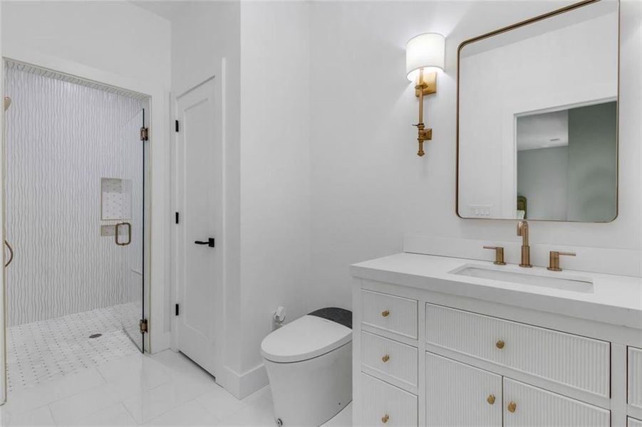 Furnished interior view inside a new home in , Roswell (Image 42).