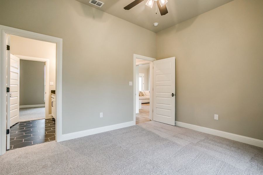 Representative unfurnished interior of a home built from the Manor Farm House by Trinity Classic Homes in Zion Trails, Poolville (Image 14). Representative unfurnished interior of a home built from the Manor Farm House by Trinity Classic Homes in Zion Trails, Poolville (Image 14).