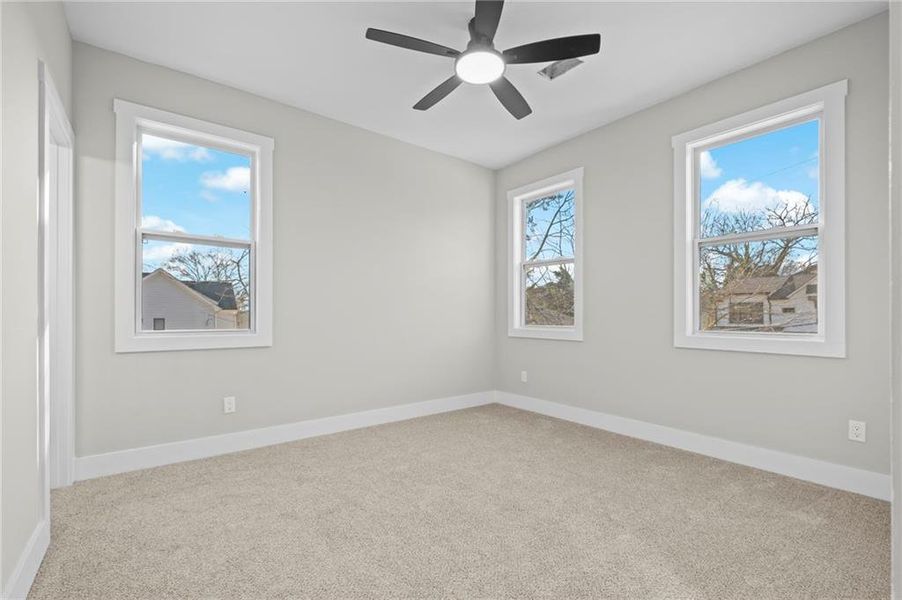 Spacious, unfurnished interior of a new home in , Scottdale (Image 27).