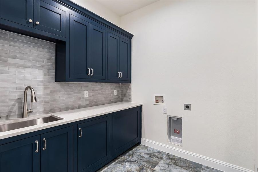 Furnished interior view inside a new home in , Heath (Image 7).