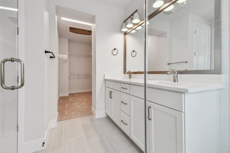 Owner's Bath Owner's Bath