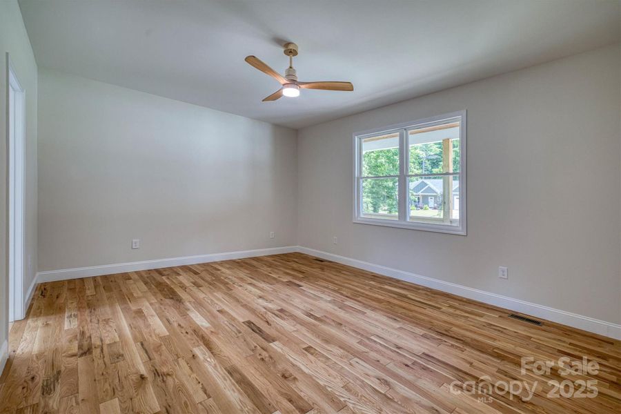 Spacious, unfurnished interior of a new home in , Morganton (Image 18).