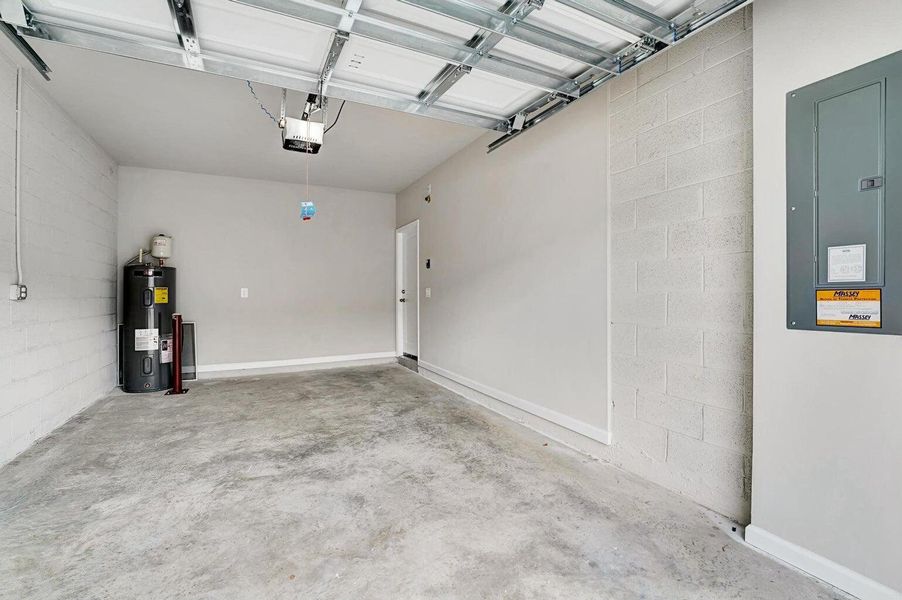 1 car garage 1 car garage