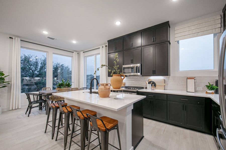 Furnished interior view inside a new home in Santa Rita Ranch, Liberty Hill (Image 16). Furnished interior view inside a new home in Santa Rita Ranch, Liberty Hill (Image 16).