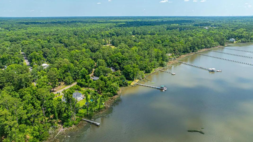 Image 12 of a home in . Image 12 of a home in .