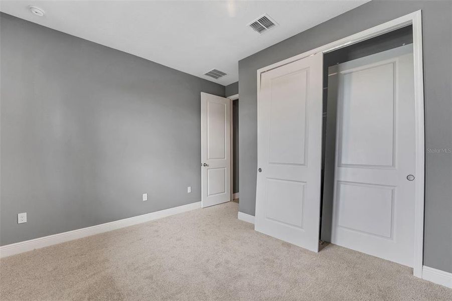 Spacious, unfurnished interior of a new home in Green Key Village, Lady Lake (Image 41). Spacious, unfurnished interior of a new home in Green Key Village, Lady Lake (Image 41).