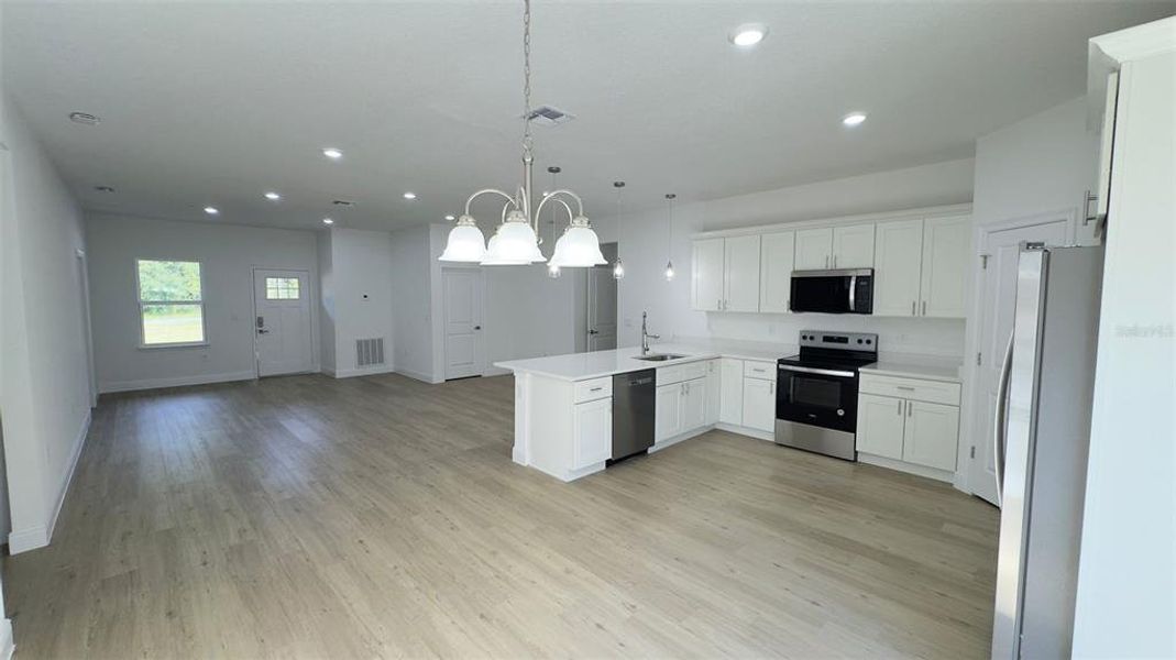 Image 29 of a home in .