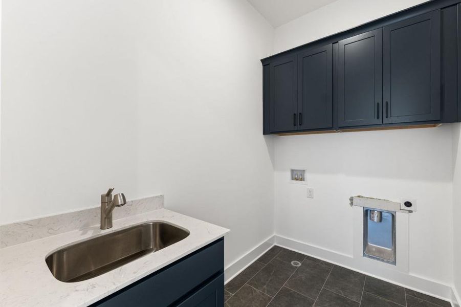 Furnished interior view inside a new home in Parkside Roswell, Roswell (Image 11).