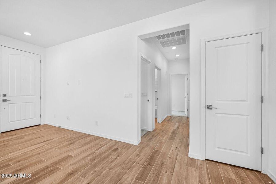 hj-az-phoenix-parkside-villas-cc-rm1-lot