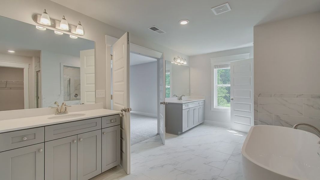 Representative furnished interior of a home built from the Clarity by DRB Homes in Everson, Snellville (Image 28). Representative furnished interior of a home built from the Clarity by DRB Homes in Everson, Snellville (Image 28).