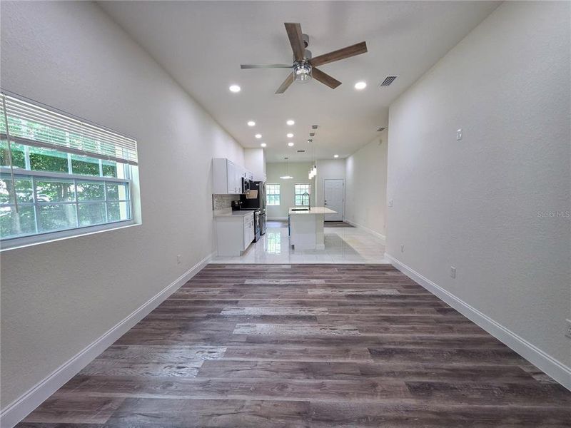 Spacious, unfurnished interior of a new home in , Gainesville (Image 15).