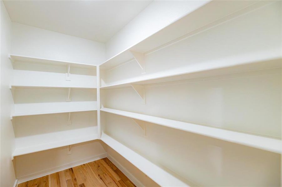 Spacious, unfurnished interior of a new home in , Garland (Image 22).