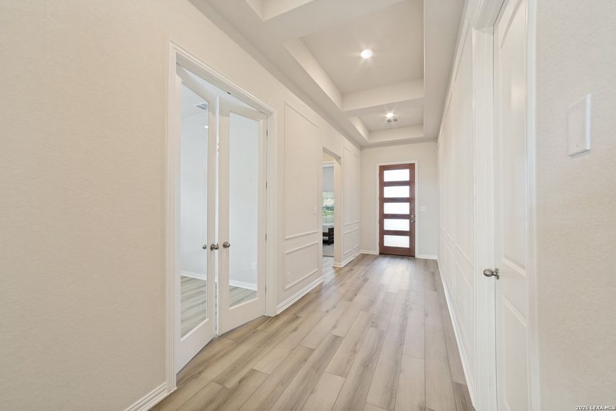 Spacious, unfurnished interior of a new home in Veranda, San Antonio (Image 22). Spacious, unfurnished interior of a new home in Veranda, San Antonio (Image 22).
