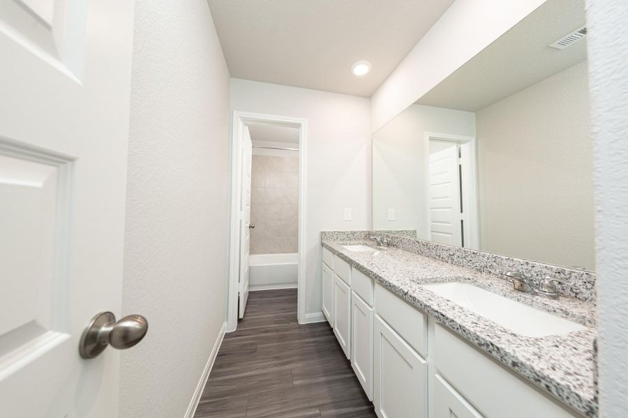 Furnished interior view inside a new home in River's Edge, Conroe (Image 5).