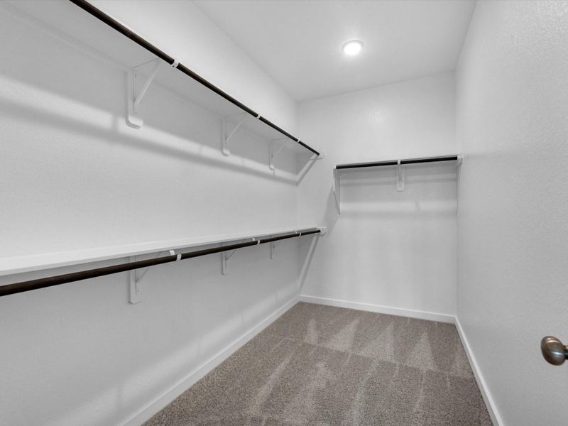 Spacious, unfurnished interior of a new home in Mason Woods, Cypress (Image 19).