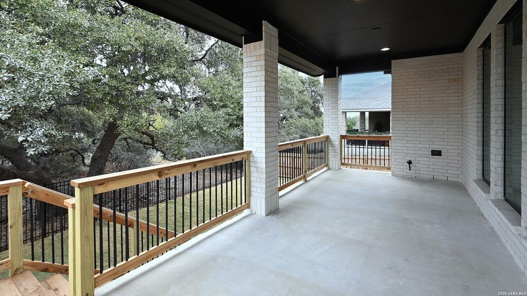 Exterior details and patio area of a home in Johnson Ranch, Bulverde (Image 3).