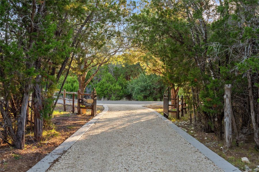 Natural landscape and outdoor views near  in Marble Falls (Image 27).
