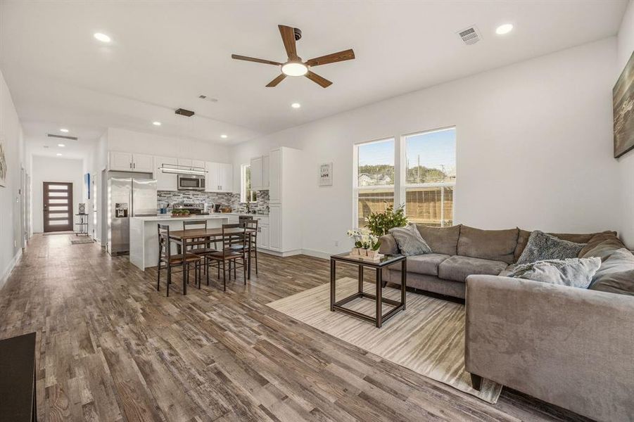 Furnished interior view inside a new home in , Granbury (Image 12).