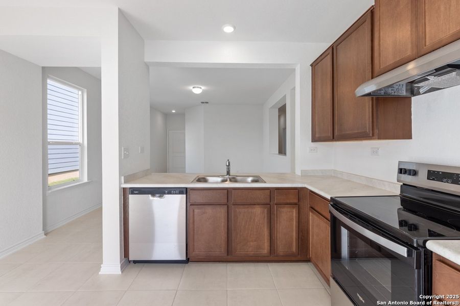 Furnished interior view inside a new home in Southton Cove, Elmendorf (Image 6). Furnished interior view inside a new home in Southton Cove, Elmendorf (Image 6).