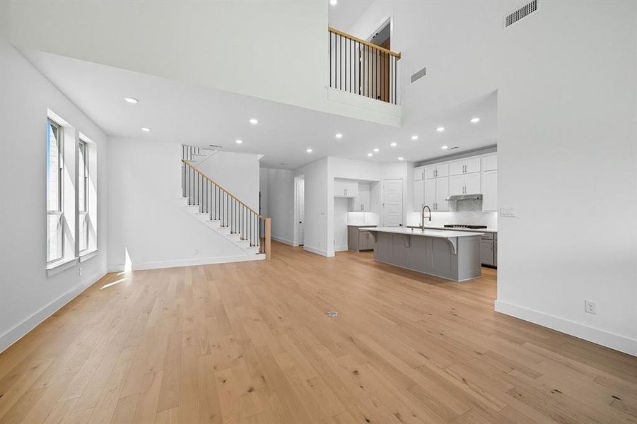 Spacious, unfurnished interior of a new home in Sandbrock Ranch: 50ft. lots, Aubrey (Image 20). Spacious, unfurnished interior of a new home in Sandbrock Ranch: 50ft. lots, Aubrey (Image 20).