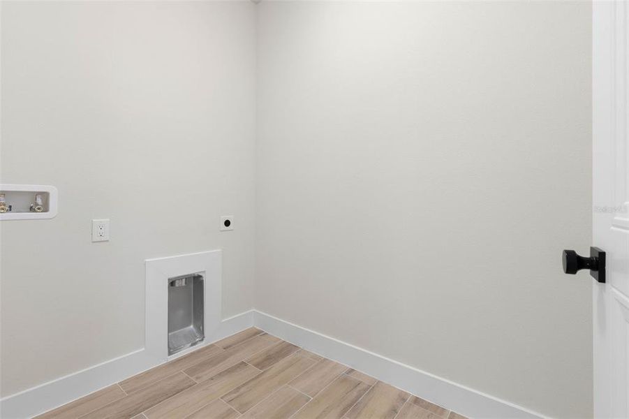 Spacious, unfurnished interior of a new home in , Flagler Beach (Image 64). Spacious, unfurnished interior of a new home in , Flagler Beach (Image 64).