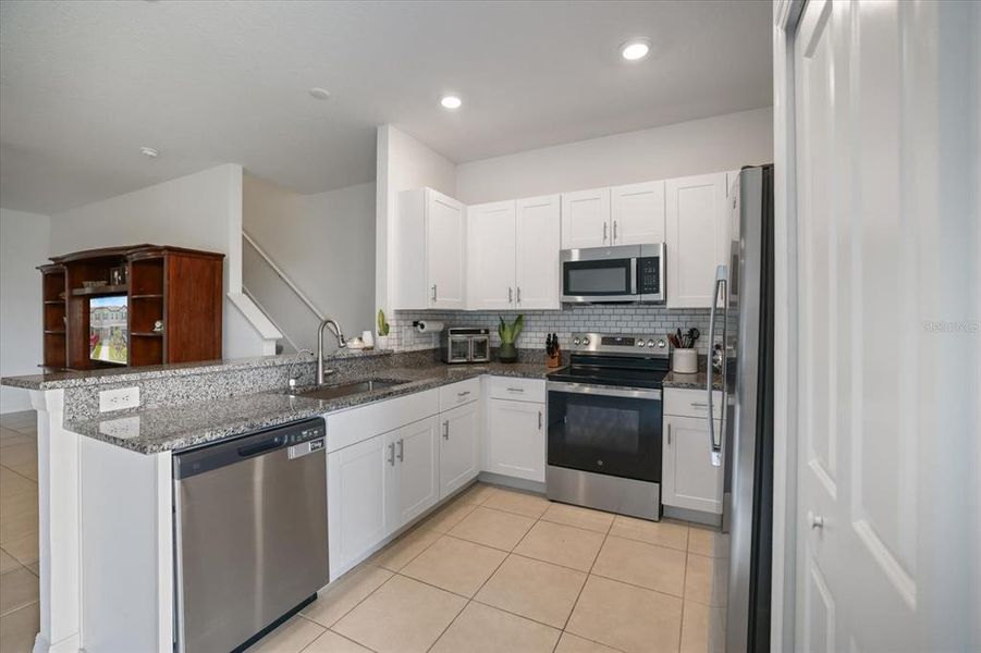 Furnished interior view inside a new home in , Palmetto (Image 40).