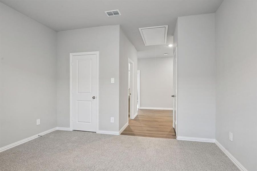 Spacious, unfurnished interior of a new home in River Ridge, Crandall (Image 34). Spacious, unfurnished interior of a new home in River Ridge, Crandall (Image 34).