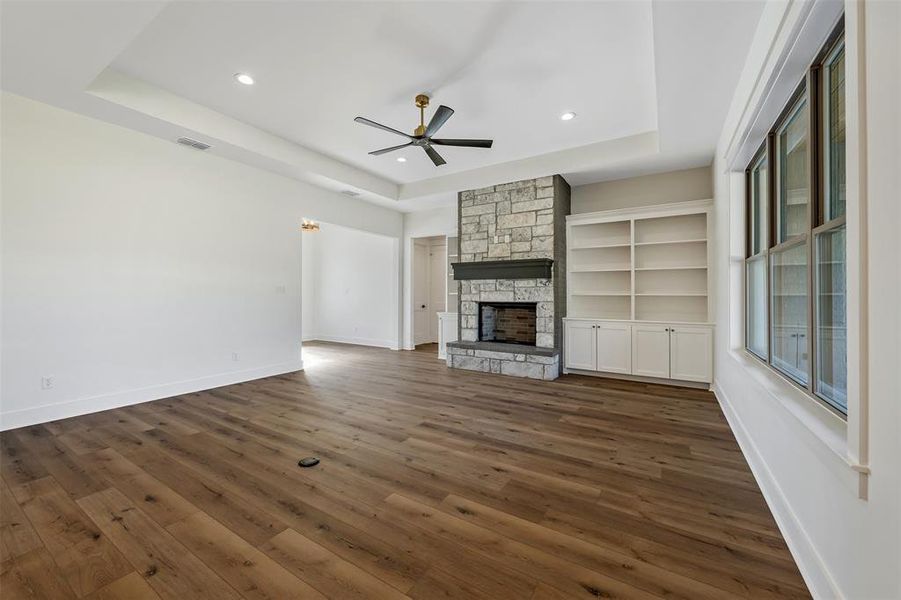 Spacious, unfurnished interior of a new home in , Bullard (Image 23).