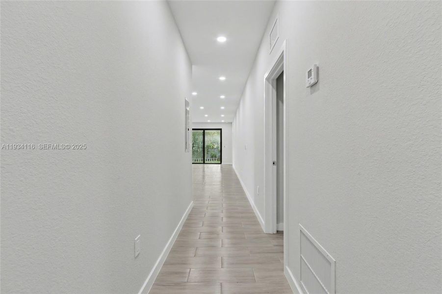 Spacious, unfurnished interior of a new home in , Dania Beach (Image 24). Spacious, unfurnished interior of a new home in , Dania Beach (Image 24).